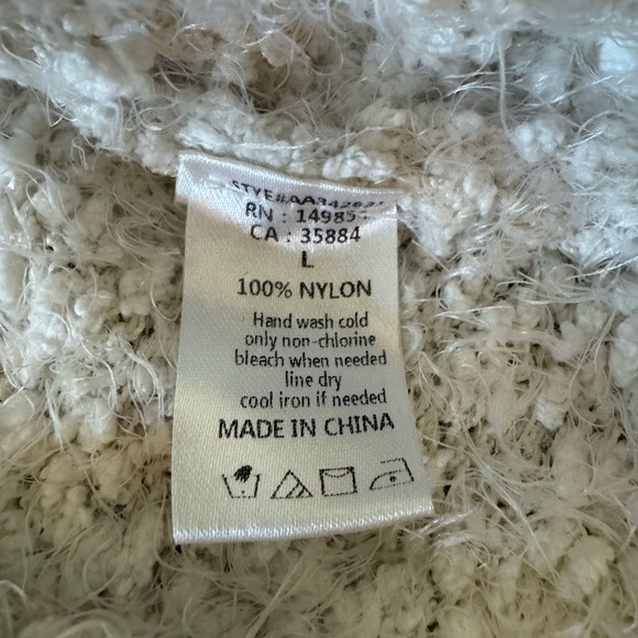 Cozy Cloud White Sweater - Picture 8 of 8